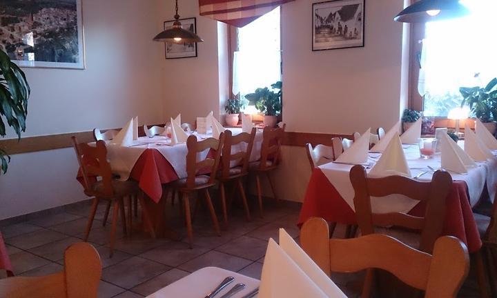 Lowen Ristorante Und Pizzeria Da Dino